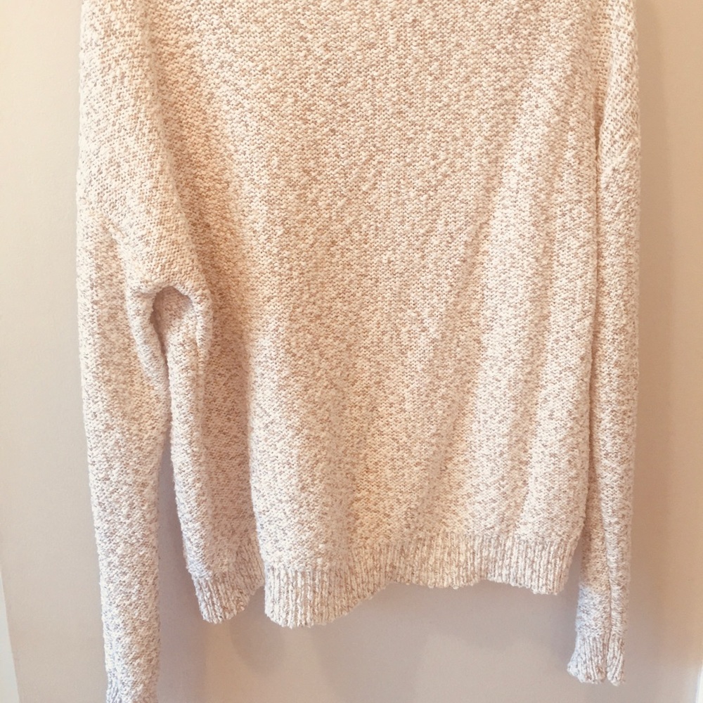 Sweater - Picture 7 of 9